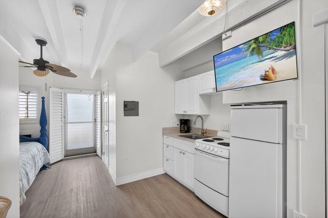 4001 S Ocean Boulevard 119, South Palm Beach, FL 33480