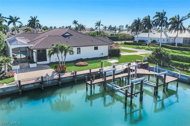 1400 FORREST CT, Marco Island, FL 34145