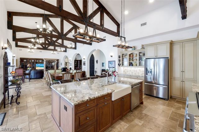 1400 FORREST CT, Marco Island, FL 34145