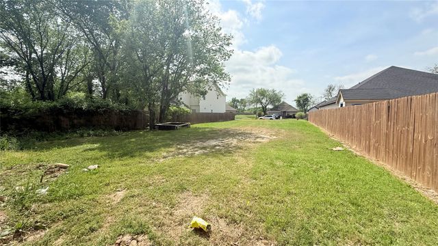 4803 Fitzhugh Avenue, Fort Worth, TX 76105