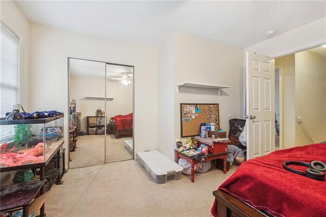 109 Cheltenham Way Apt A, Yorktown, VA 23693