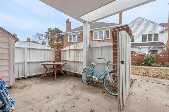 109 Cheltenham Way Apt A, Yorktown, VA 23693