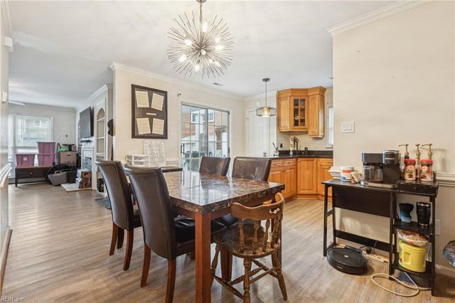 109 Cheltenham Way Apt A, Yorktown, VA 23693