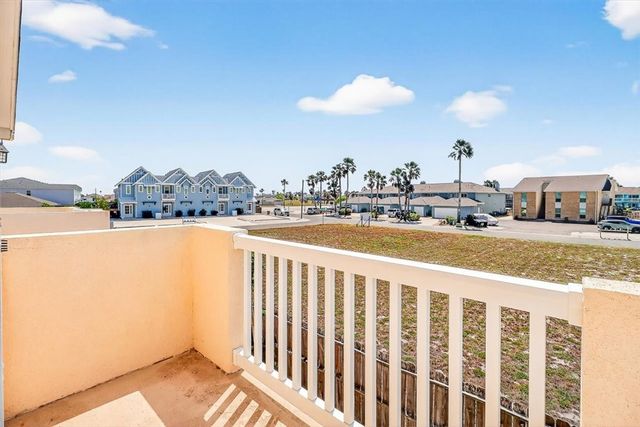 13997 Ports O Call Dr C, Corpus Christi, TX 78418