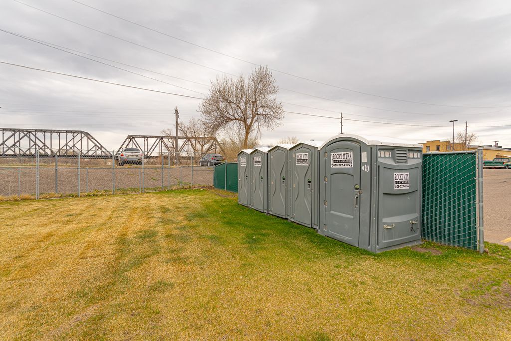 Address unavailable. photo 10