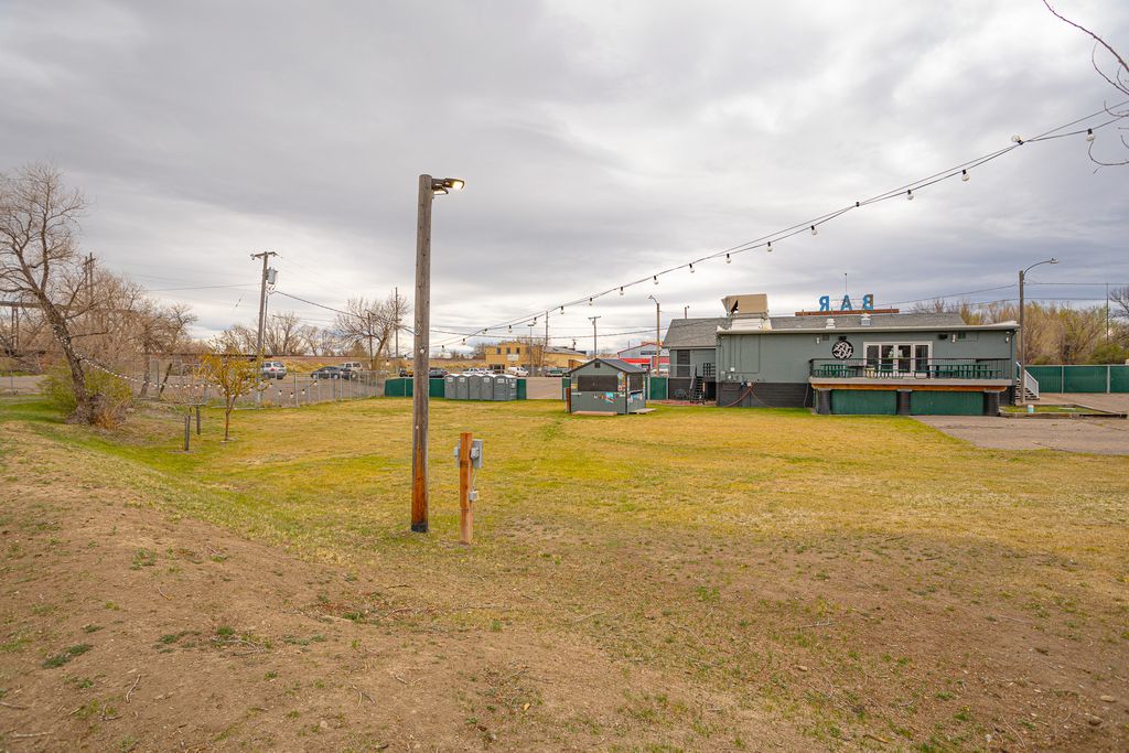 Address unavailable. photo 15