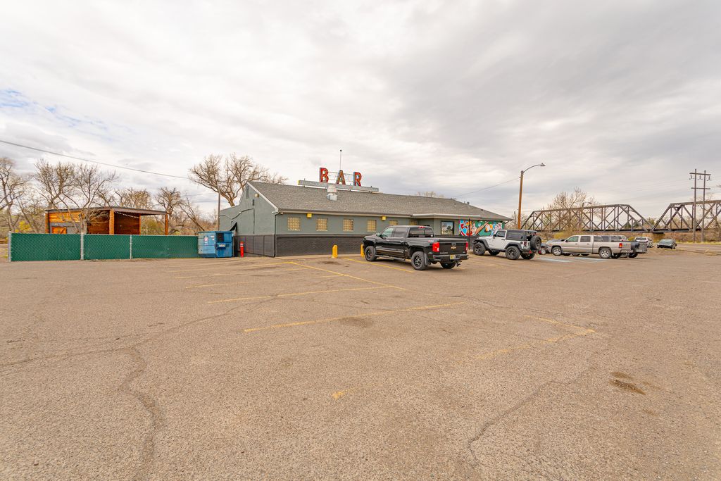 Address unavailable. photo 2