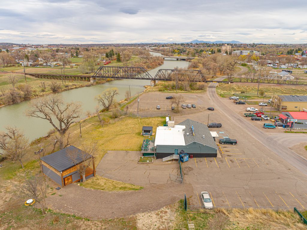 Address unavailable. photo 21