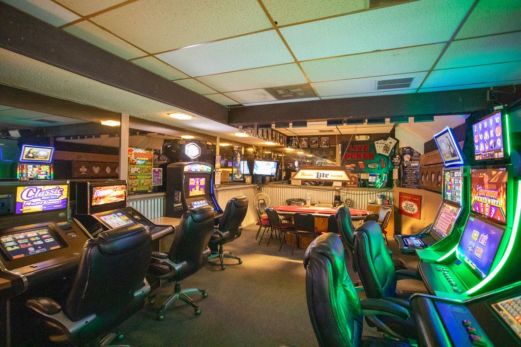 Address unavailable. photo 26