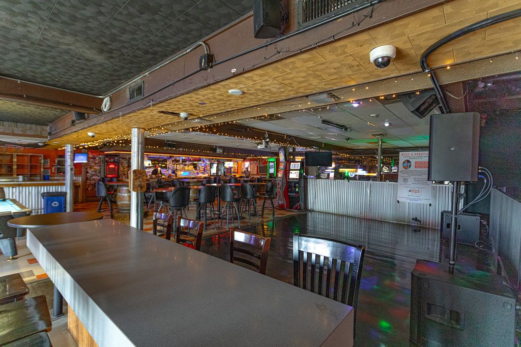 Address unavailable. photo 43