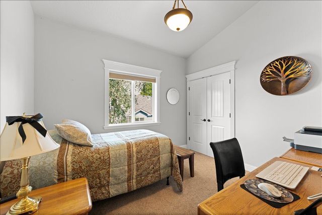 1340 SE Joel Drive, Grants Pass, OR 97527