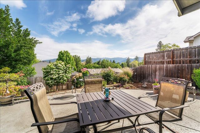 1340 SE Joel Drive, Grants Pass, OR 97527
