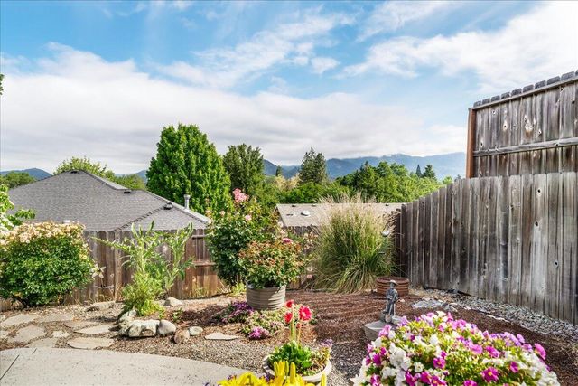 1340 SE Joel Drive, Grants Pass, OR 97527