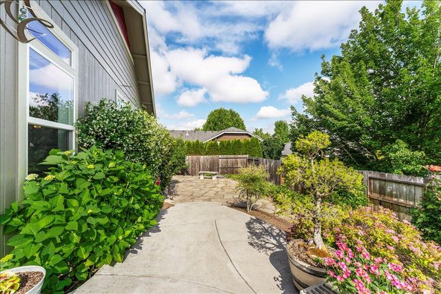 1340 SE Joel Drive, Grants Pass, OR 97527