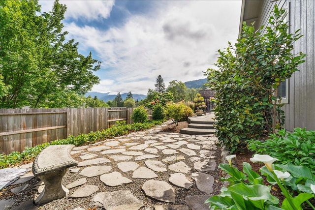 1340 SE Joel Drive, Grants Pass, OR 97527