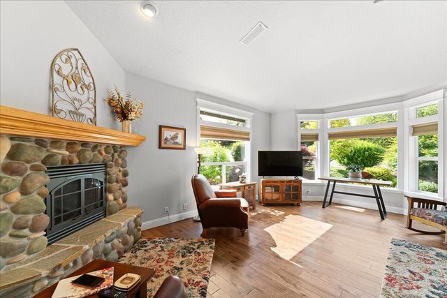1340 SE Joel Drive, Grants Pass, OR 97527