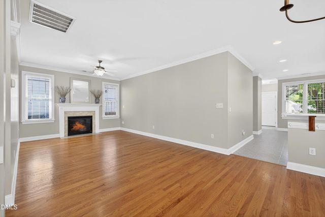 105 Garden Side Way, Apex, NC 27502