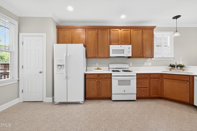 105 Garden Side Way, Apex, NC 27502