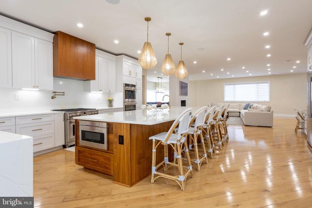 3525 BARTON OAKS RD, Pikesville, MD 21208