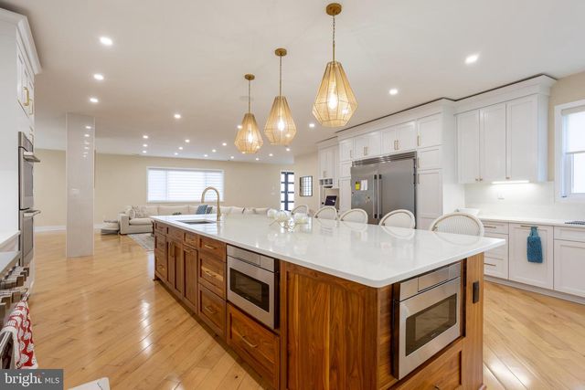 3525 BARTON OAKS RD, Pikesville, MD 21208