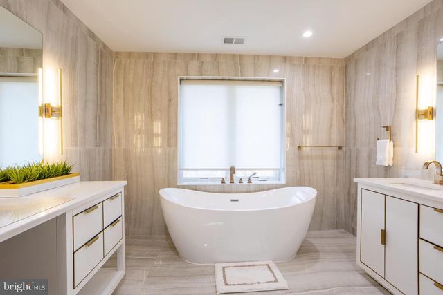 3525 BARTON OAKS RD, Pikesville, MD 21208