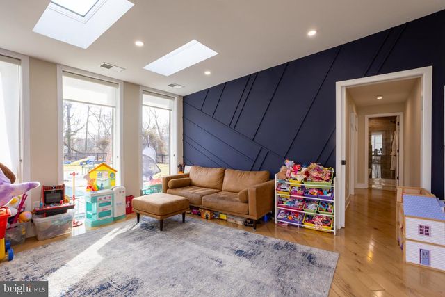 3525 BARTON OAKS RD, Pikesville, MD 21208