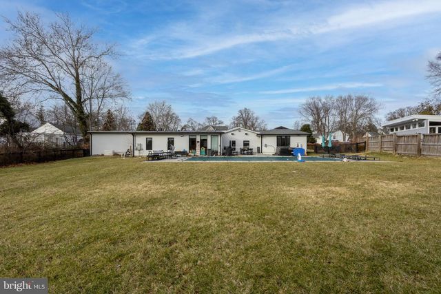 3525 BARTON OAKS RD, Pikesville, MD 21208