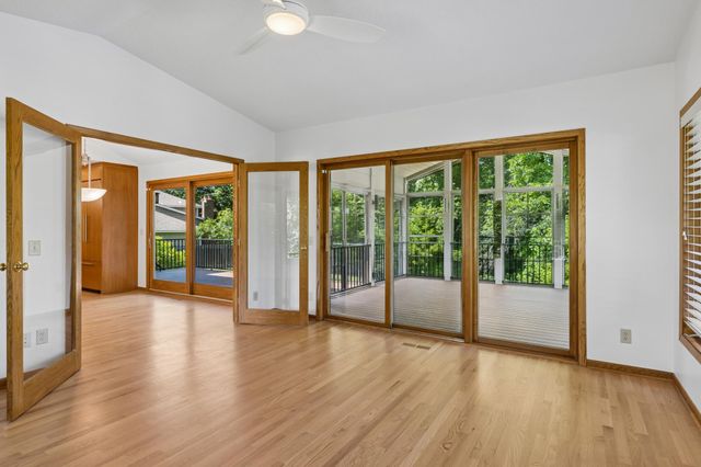 5931 Creek Point, Minnetonka, MN 55345