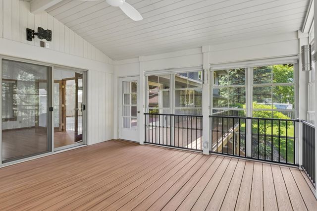 5931 Creek Point, Minnetonka, MN 55345