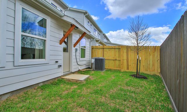 2709 Discovery Trails Court, Conroe, TX 77301