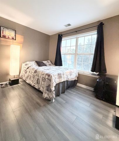 226 Waterford Drive, Edison, NJ 08817