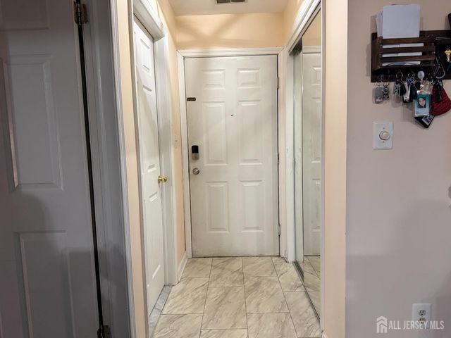 226 Waterford Drive, Edison, NJ 08817