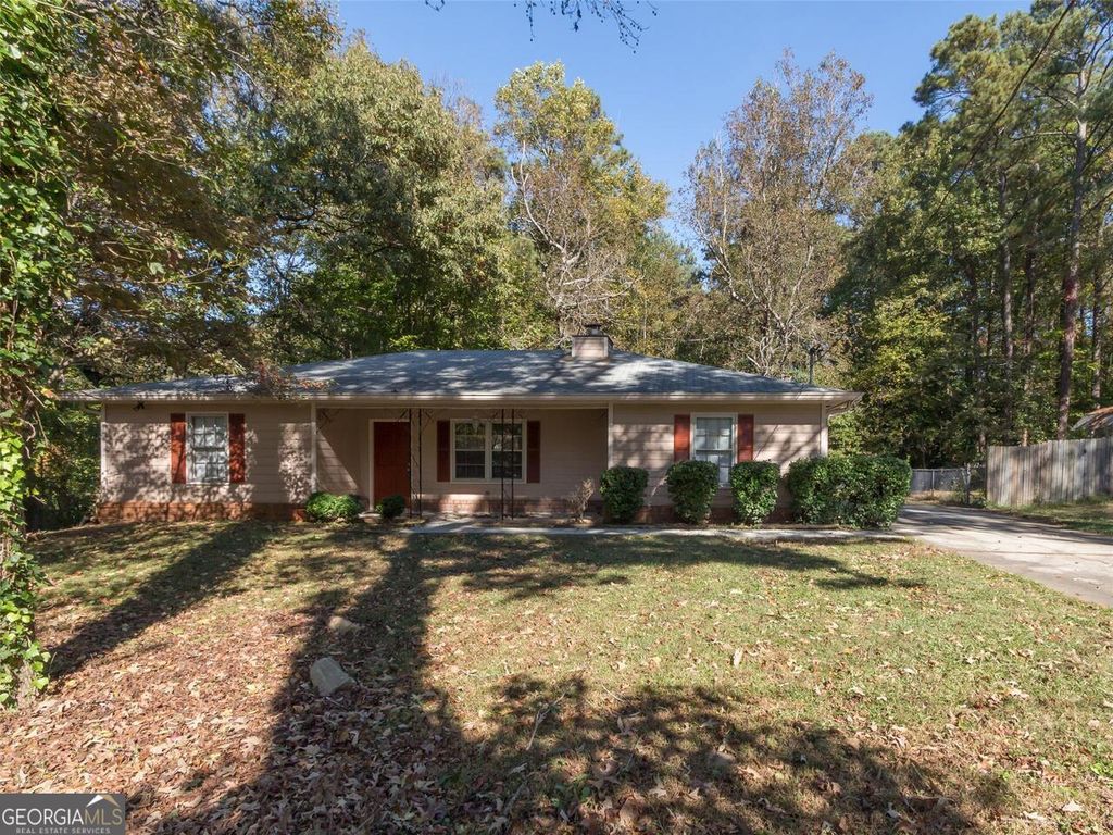 586 Ridge Avenue SW, Mableton, GA 30126