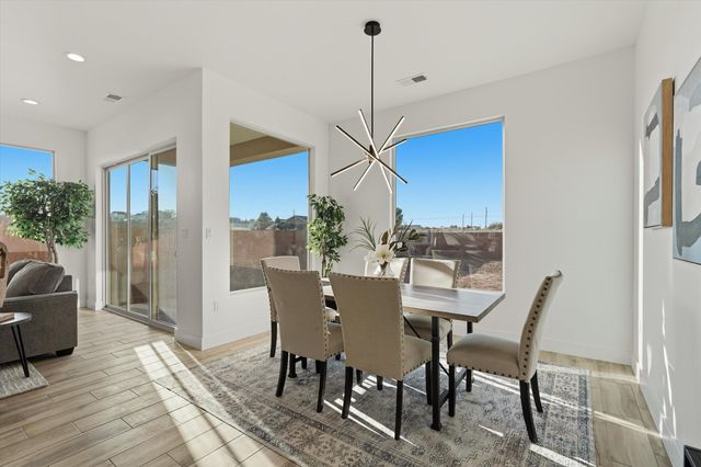 413 Northern Boulevard NE, Rio Rancho, NM 87144