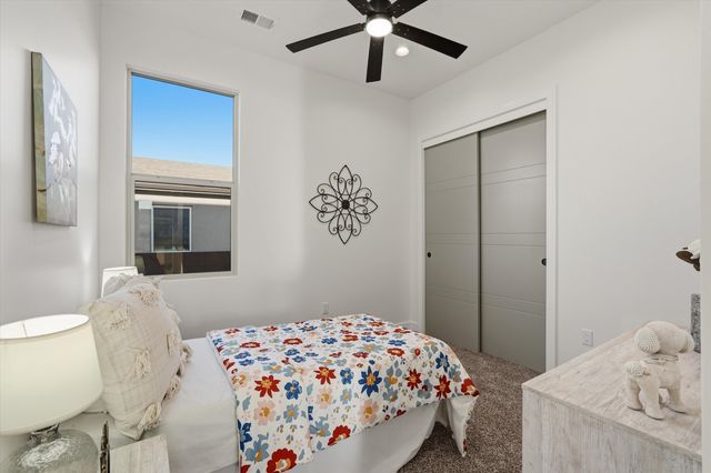 413 Northern Boulevard NE, Rio Rancho, NM 87144
