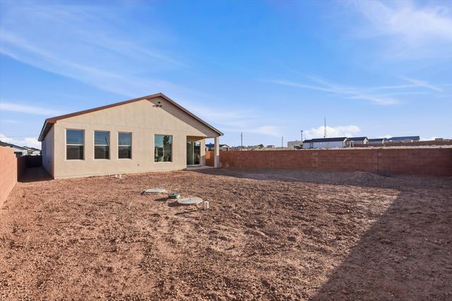 413 Northern Boulevard NE, Rio Rancho, NM 87144