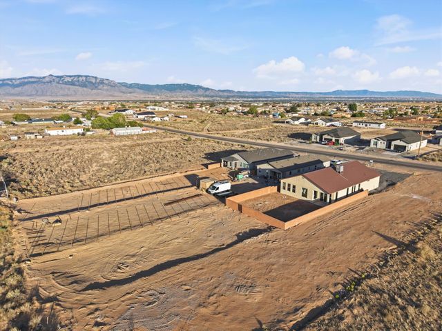 413 Northern Boulevard NE, Rio Rancho, NM 87144