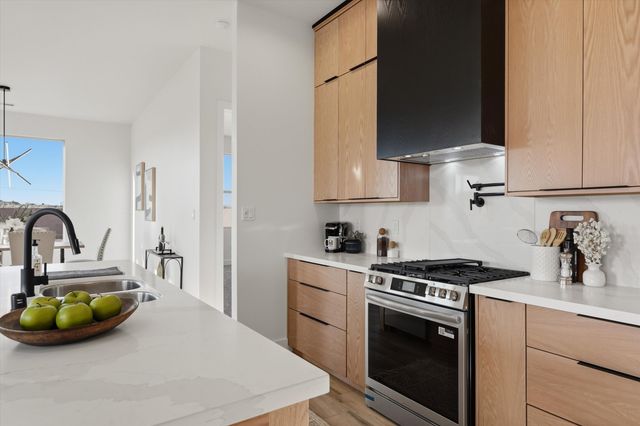 413 Northern Boulevard NE, Rio Rancho, NM 87144