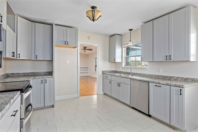 1803 4th St, Brownwood, TX 76801