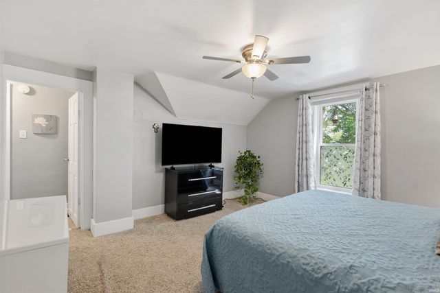 801 Greenlawn Avenue, Fort Wayne, IN 46808