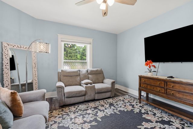 801 Greenlawn Avenue, Fort Wayne, IN 46808