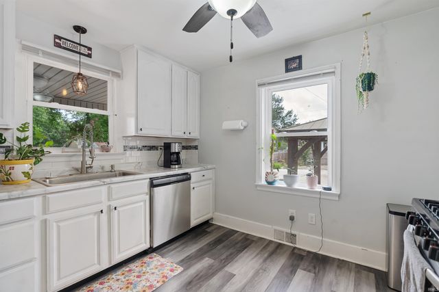 801 Greenlawn Avenue, Fort Wayne, IN 46808