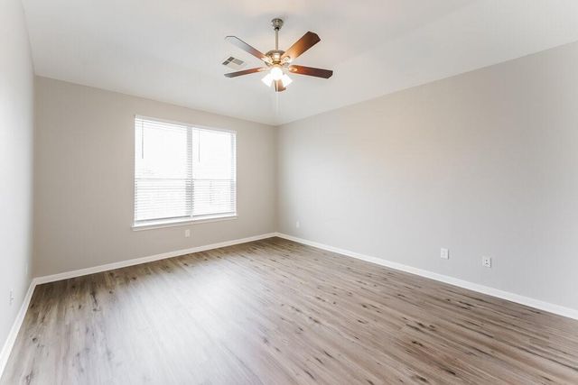 2531 Crystal Shore Drive, Rosharon, TX 77583