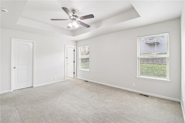 1307 NW Hilltop Lane, Grain Valley, MO 64029