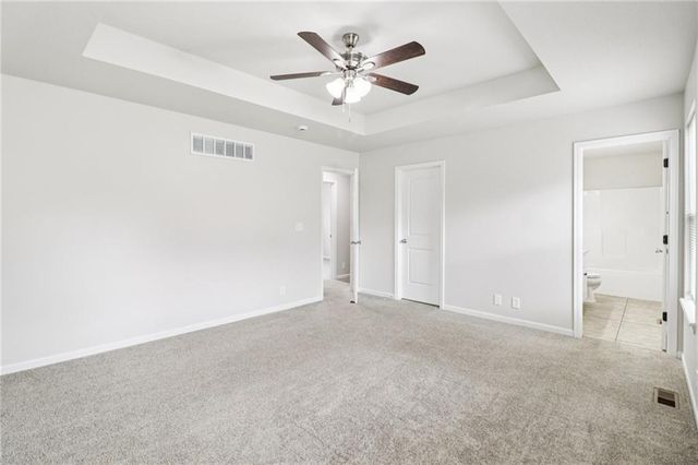 1307 NW Hilltop Lane, Grain Valley, MO 64029