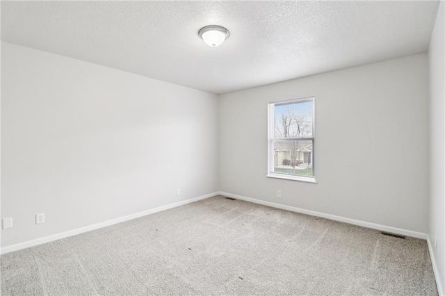 1307 NW Hilltop Lane, Grain Valley, MO 64029