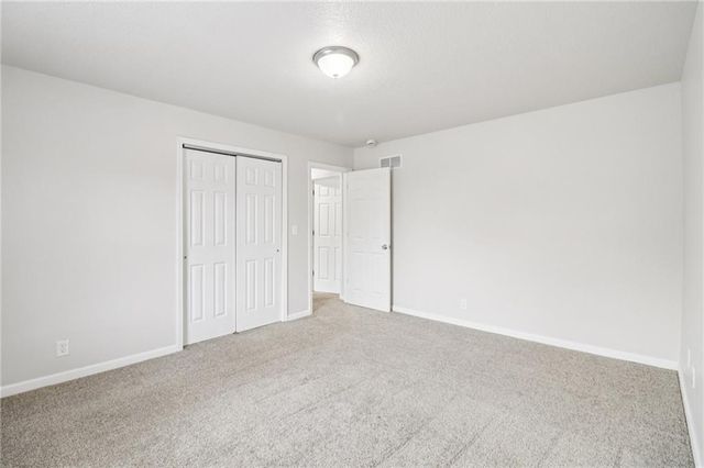 1307 NW Hilltop Lane, Grain Valley, MO 64029