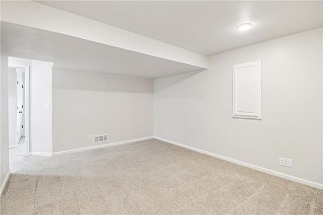 1307 NW Hilltop Lane, Grain Valley, MO 64029