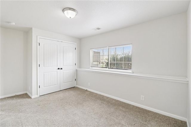 1307 NW Hilltop Lane, Grain Valley, MO 64029