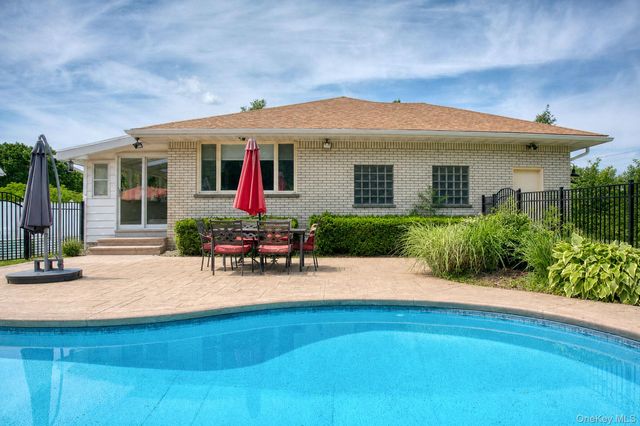 61 Merritt, Kingston, NY 12401